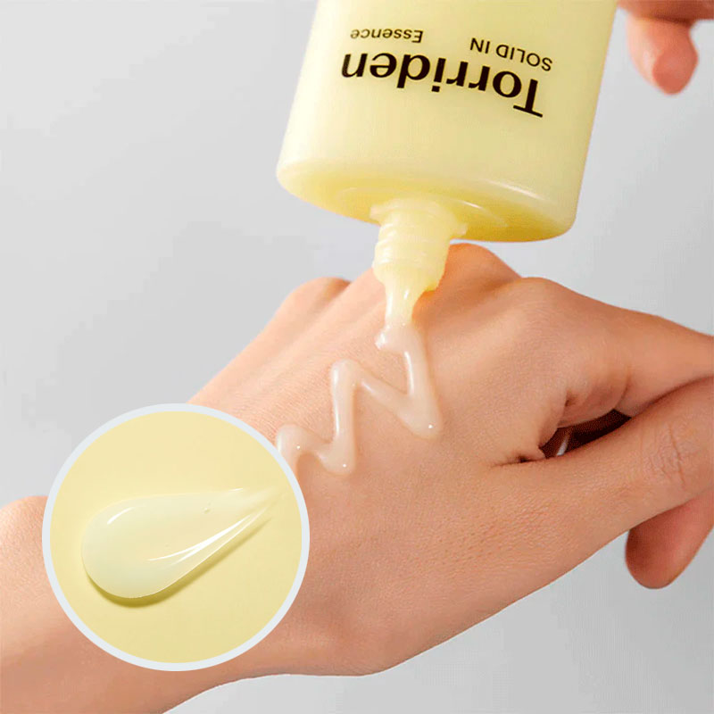 Write an SEO-friendly ALT text for a product image. Include: The main keyword (product name or type, e.g., vegan serum, hydrating cream, natural shampoo) 1–2 descriptive features (e.g., with aloe vera, for dry skin, cruelty-free, glowing effect) Optional brand name “Yournaturalskin” Keep it natural and under 125 characters (ideal for Google Images & accessibility).